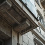 Kompleksowy poradnik obejmujący wyboru, osadzenia oraz codziennej eksploatacji szamba betonowego